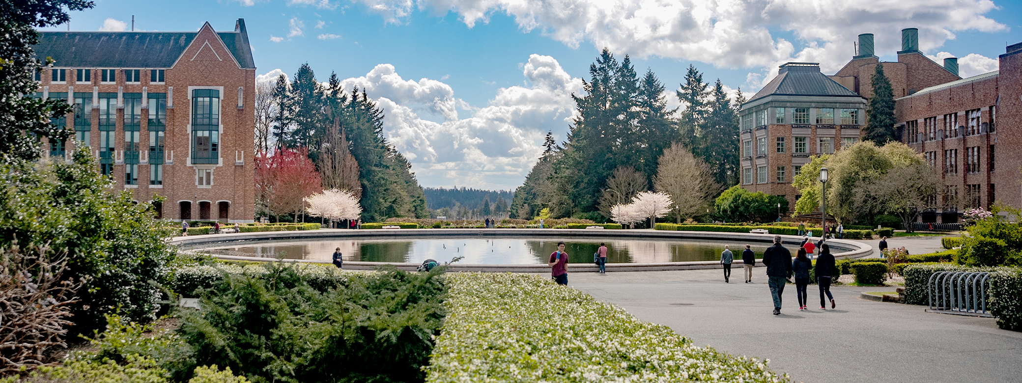 Area around Drumheller Fountain on the UW campus