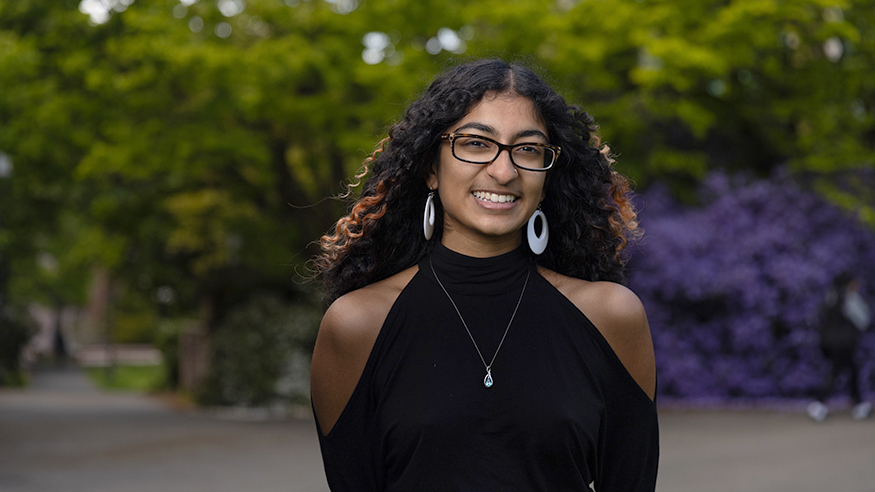 Sana Shetty portrait on UW campus