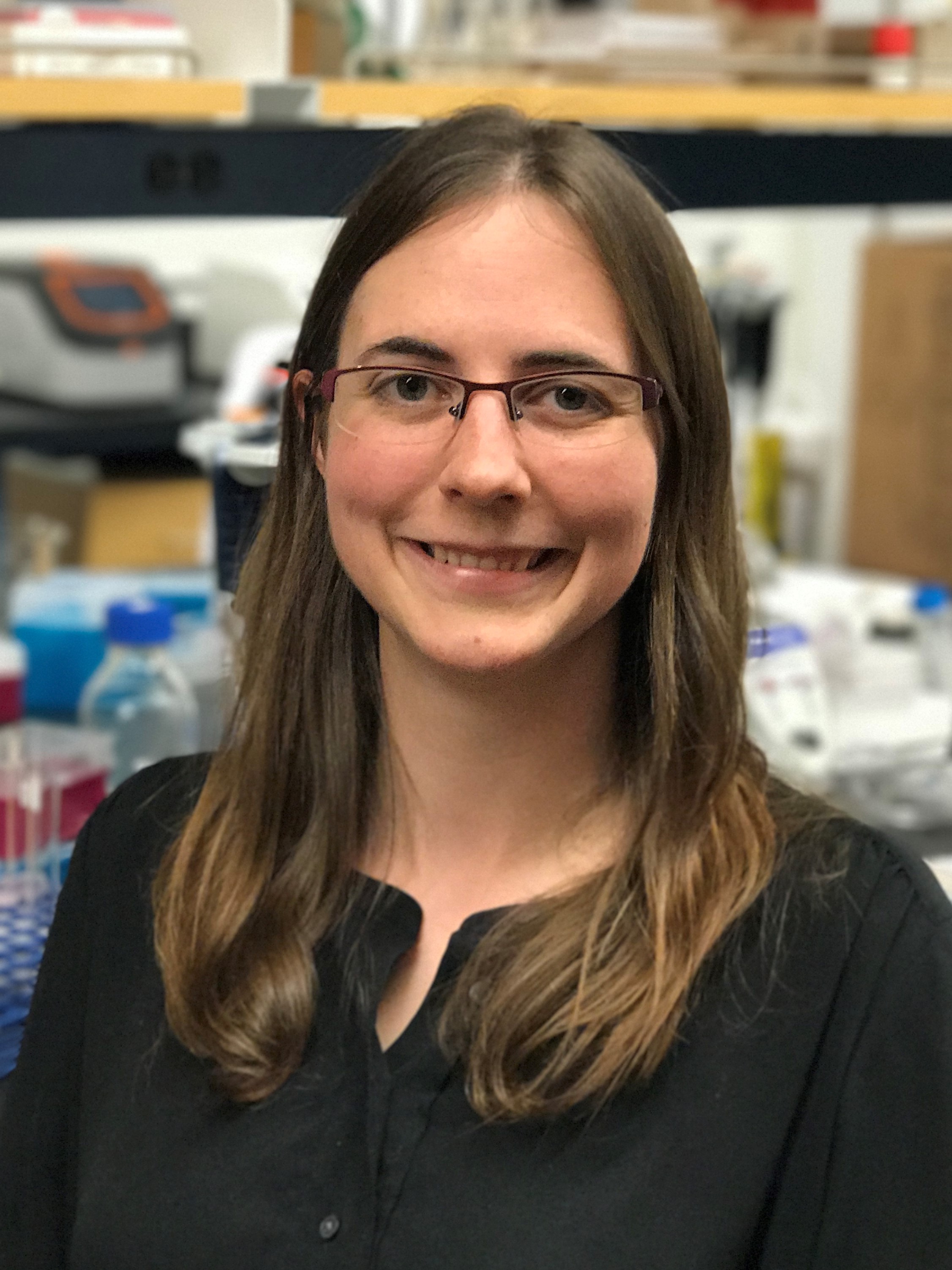 UWâs Ashleigh Theberge receives Schmidt Sciences Polymath honors for âboundary-pushing workâ in cell signaling, communication